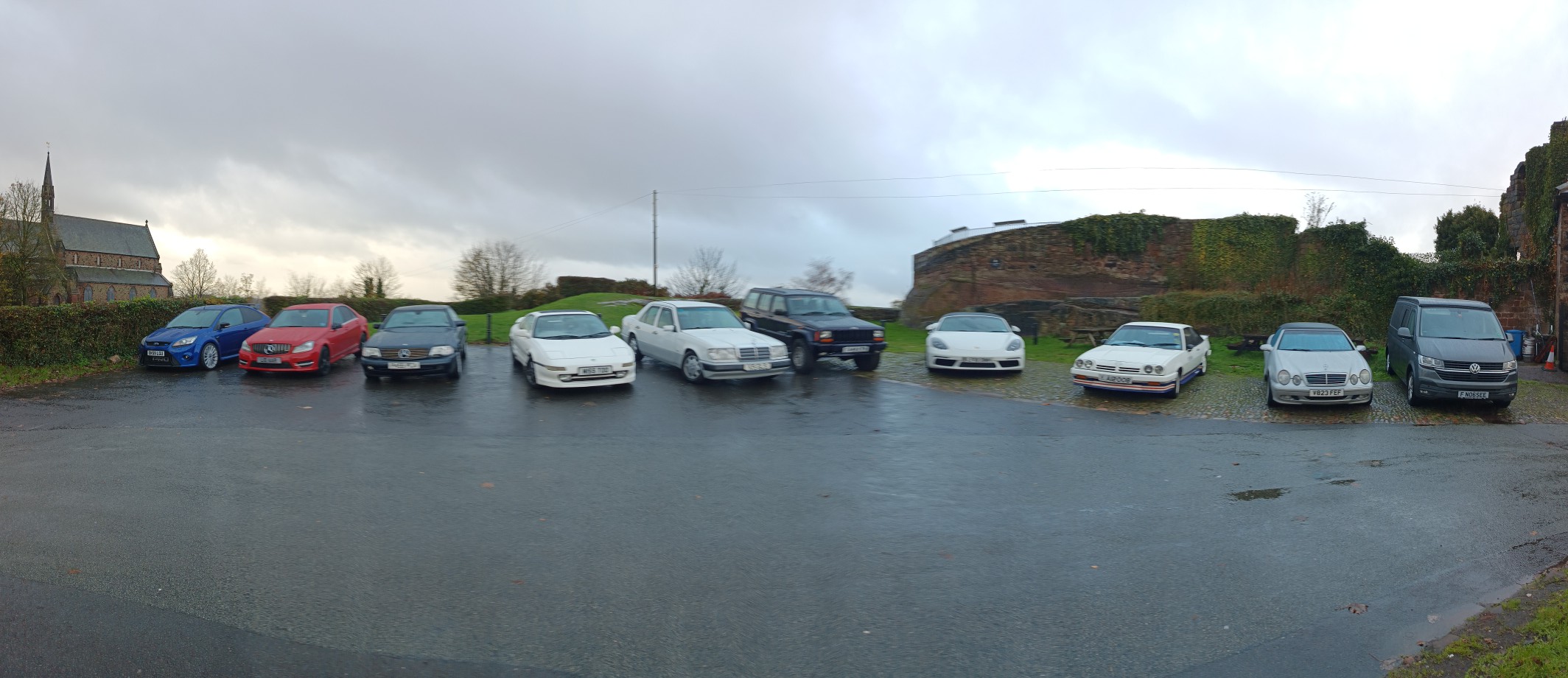 Phoenix Classics club at Halton Castle